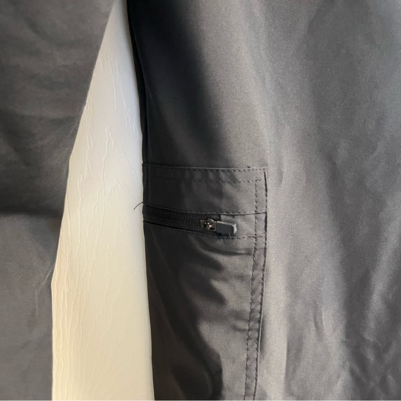 🆕Grey Scrub Set - Picture 3 of 4